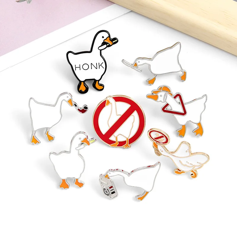 Broche de desenho animado divertido, broche de desenho animado de galinha  branca grande, mochila camisa acessórios de roupas com emblema - AliExpress